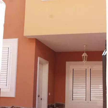 Apartman Roque Del Conde *